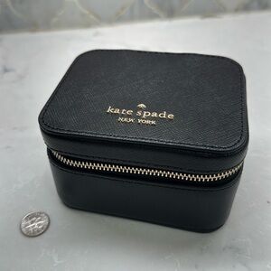 Kate spade Staci Saffiano black jewelry travel organizer box